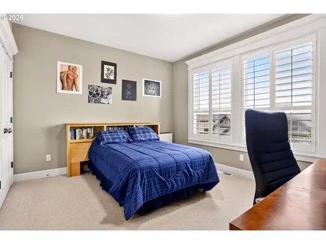 9742 NW Skyline Heights Drive Portland OR 97229