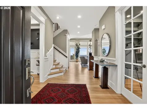 9742 NW Skyline Heights Drive Portland OR 97229