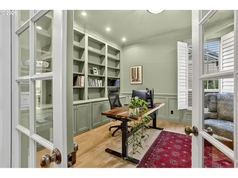 9742 NW Skyline Heights Drive Portland OR 97229