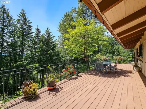 10059 SW 57th Place Portland OR 97219