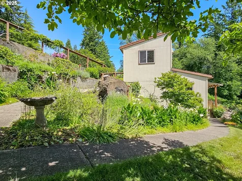 10059 SW 57th Place Portland OR 97219