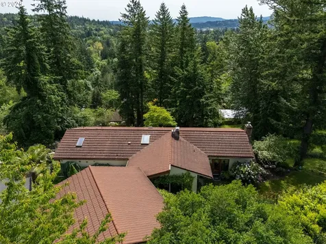 10059 SW 57th Place Portland OR 97219