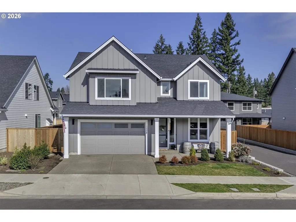 1004 NE 17th Avenue Canby OR 97013