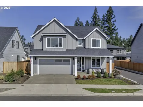 1004 NE 17th Avenue Canby OR 97013