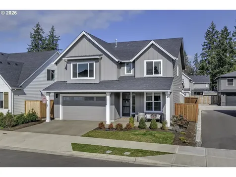 1004 NE 17th Avenue Canby OR 97013