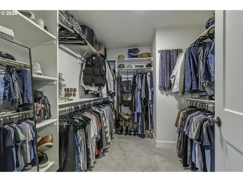 1004 NE 17th Avenue Canby OR 97013
