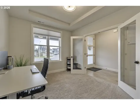 1004 NE 17th Avenue Canby OR 97013