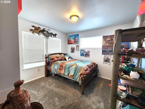902 N 15th Avenue Elgin OR 97827