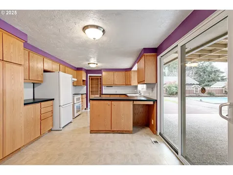 110 Rustic Place Eugene OR 97401