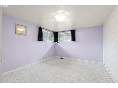 110 Rustic Place Eugene OR 97401
