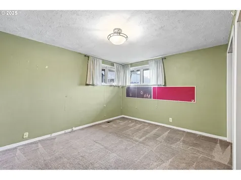 110 Rustic Place Eugene OR 97401