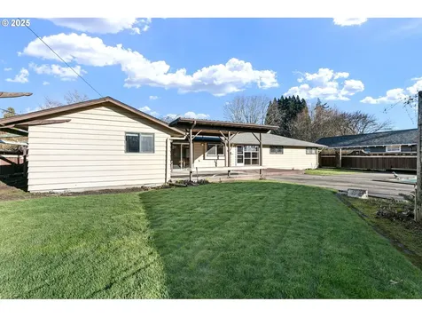 110 Rustic Place Eugene OR 97401