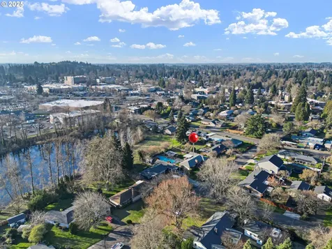 110 Rustic Place Eugene OR 97401