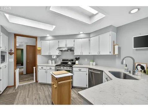 8330 SW Rogue Lane Wilsonville OR 97070
