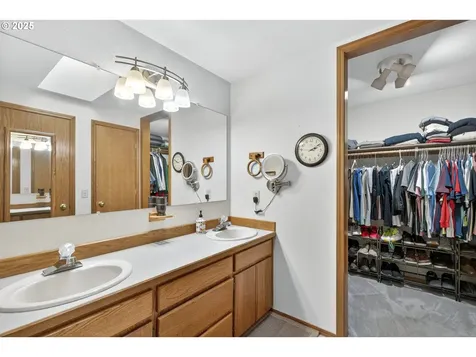 8330 SW Rogue Lane Wilsonville OR 97070