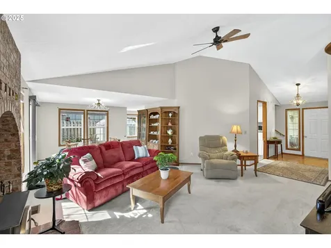 8330 SW Rogue Lane Wilsonville OR 97070
