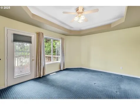 1093 NW Baker Crest Court Mcminnville OR 97128