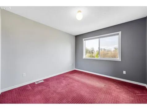 1093 NW Baker Crest Court Mcminnville OR 97128