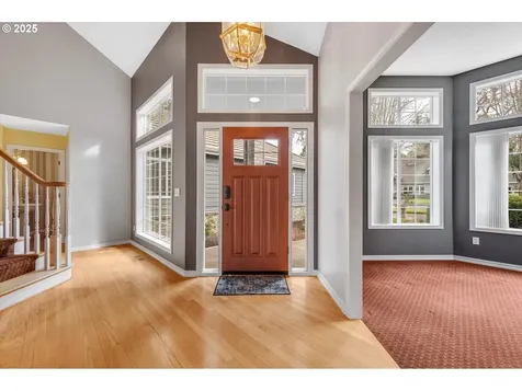 1093 NW Baker Crest Court Mcminnville OR 97128