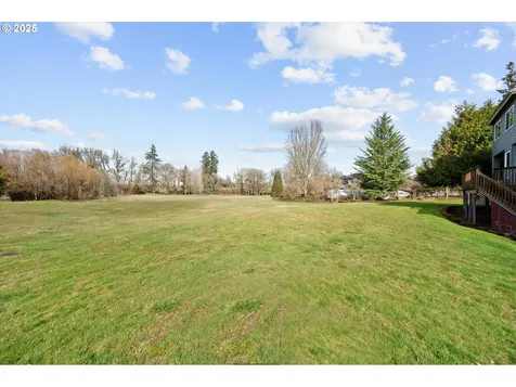1093 NW Baker Crest Court Mcminnville OR 97128