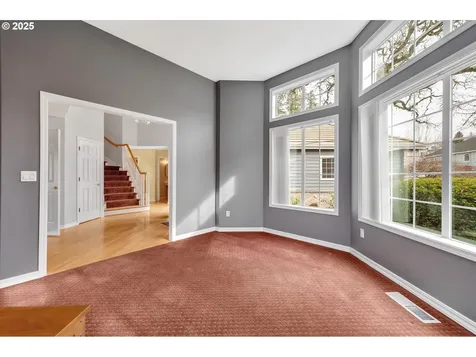 1093 NW Baker Crest Court Mcminnville OR 97128
