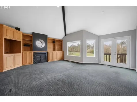 1093 NW Baker Crest Court Mcminnville OR 97128