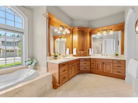 22680 SW 96th Drive Tualatin OR 97062