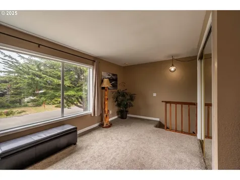 1145 Newport Avenue SW Bandon OR 97411
