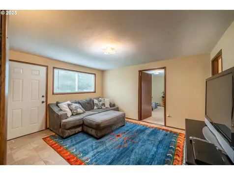 1145 Newport Avenue SW Bandon OR 97411