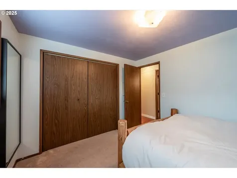 1145 Newport Avenue SW Bandon OR 97411