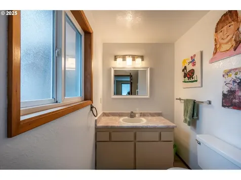1145 Newport Avenue SW Bandon OR 97411