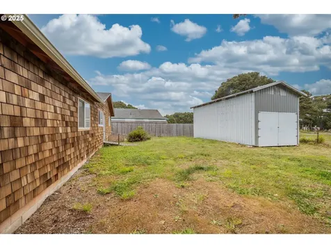 1145 Newport Avenue SW Bandon OR 97411