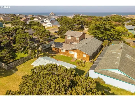 1145 Newport Avenue SW Bandon OR 97411