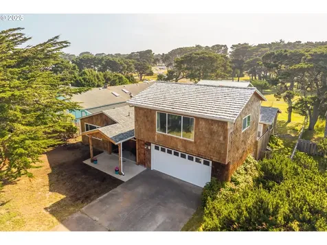 1145 Newport Avenue SW Bandon OR 97411