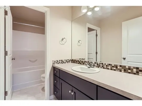 16991 NW Anita Street Portland OR 97229