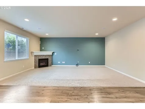 16991 NW Anita Street Portland OR 97229