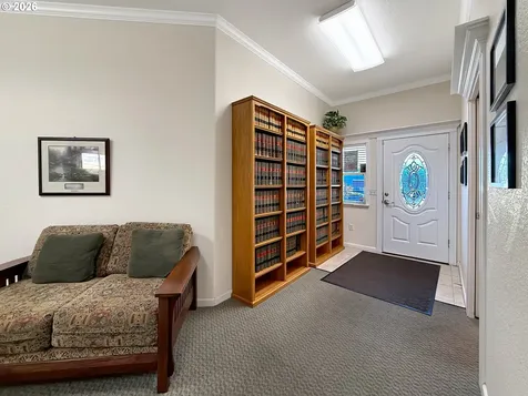 624 Fleet Street Brookings OR 97415