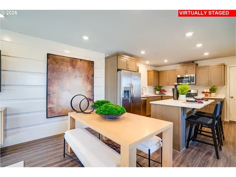 830 Sifuentez Court Woodburn OR 97071