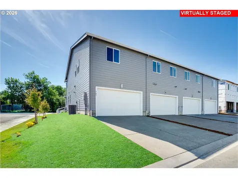 830 Sifuentez Court Woodburn OR 97071