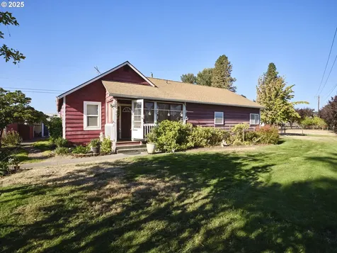 115 Whalen Loop Road Woodland WA 98674