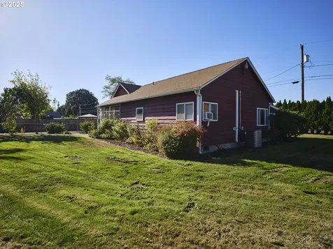 115 Whalen Loop Road Woodland WA 98674
