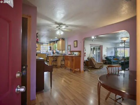 115 Whalen Loop Road Woodland WA 98674