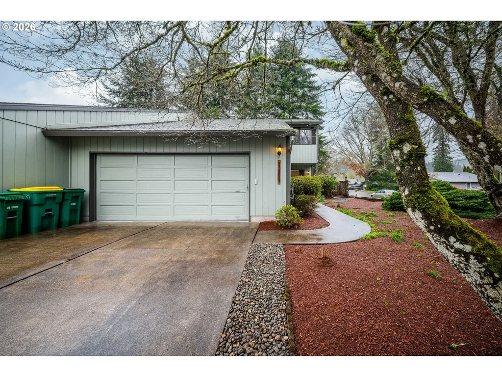 51945 SW 4th Street Scappoose OR 97056