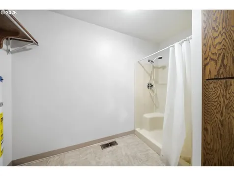 51945 SW 4th Street Scappoose OR 97056