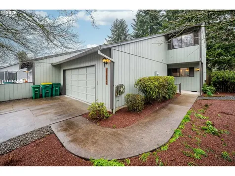 51945 SW 4th Street Scappoose OR 97056