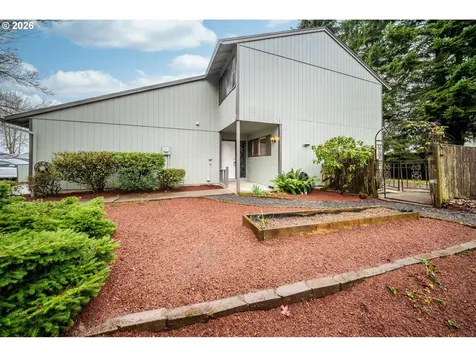 51945 SW 4th Street Scappoose OR 97056