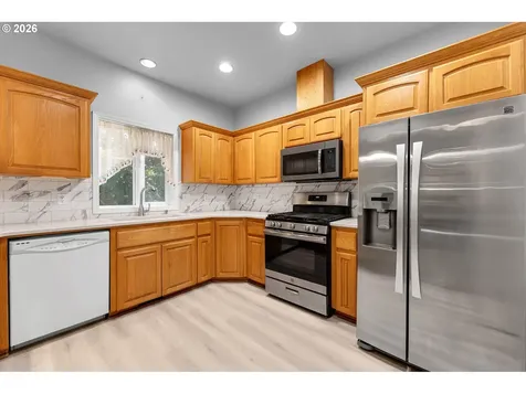 598 E Heritage Loop La Center WA 98629