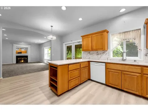 598 E Heritage Loop La Center WA 98629