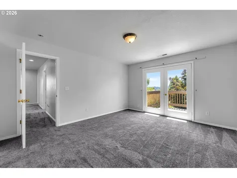 598 E Heritage Loop La Center WA 98629