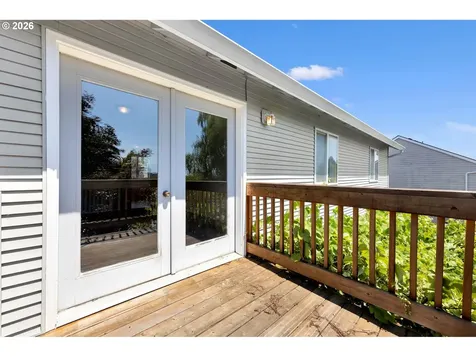 598 E Heritage Loop La Center WA 98629